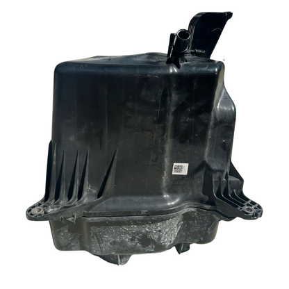 Used Genuine AdBlue DEF Tank Container with Sensor 9104700000 for Sprinter 2019+